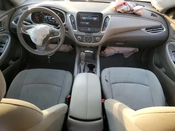 1G1ZE5ST8HF257650 2017 CHEVROLET MALIBU - Image 8