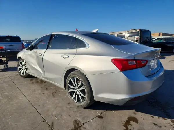 1G1ZE5ST8HF257955 2017 CHEVROLET MALIBU - Image 2