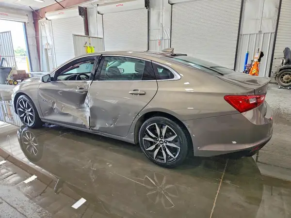 1G1ZE5ST8HF274142 2017 CHEVROLET MALIBU - Image 2
