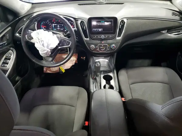 1G1ZE5ST8HF288221 2017 CHEVROLET MALIBU - Image 8