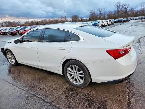 1G1ZE5ST9GF227300 2016 CHEVROLET MALIBU - Image 2
