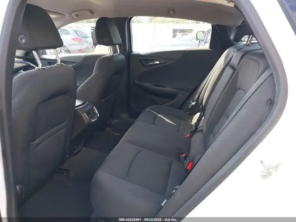 1G1ZE5ST9GF227815 2016 CHEVROLET MALIBU - Image 8