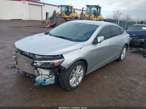 1G1ZE5ST9GF258384 2016 CHEVROLET MALIBU - Image 2