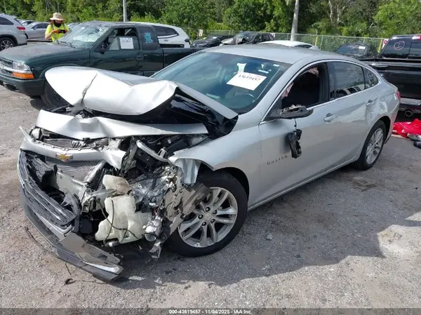 1G1ZE5ST9GF321807 2016 CHEVROLET MALIBU - Image 2