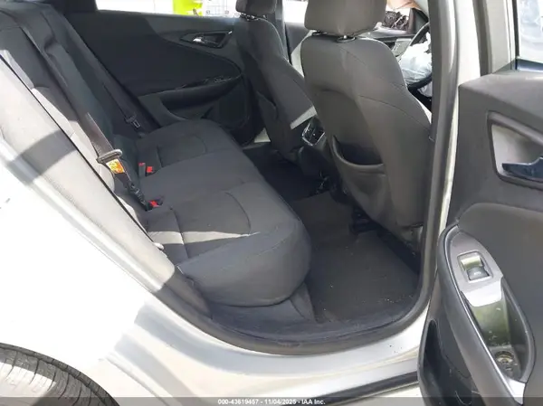 1G1ZE5ST9GF321807 2016 CHEVROLET MALIBU - Image 8