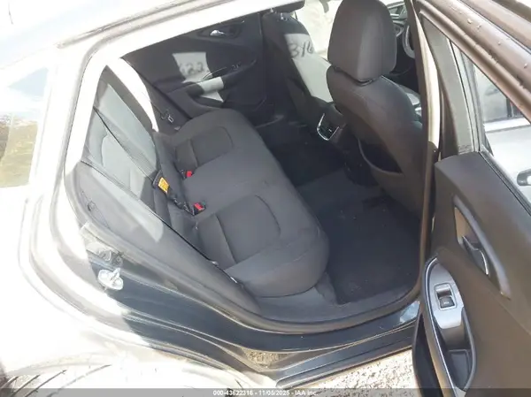 1G1ZE5ST9GF335612 2016 CHEVROLET MALIBU - Image 8