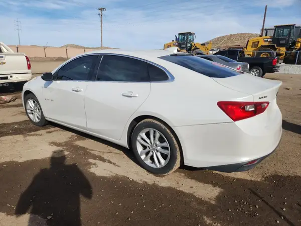 1G1ZE5ST9GF354404 2016 CHEVROLET MALIBU - Image 2