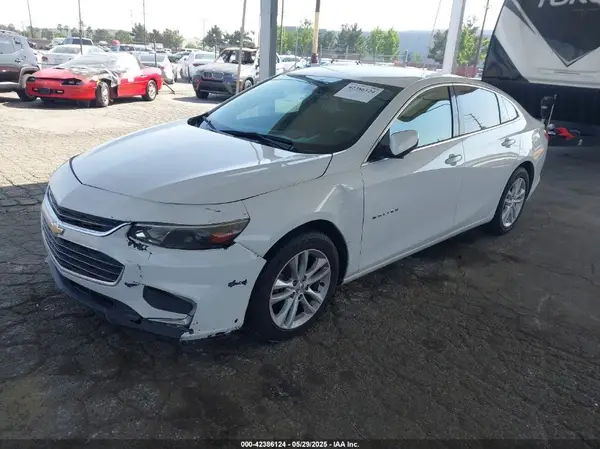 1G1ZE5ST9HF102850 2017 CHEVROLET MALIBU - Image 2