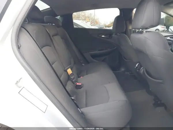 1G1ZE5ST9HF106977 2017 CHEVROLET MALIBU - Image 8