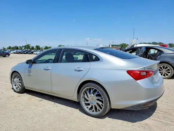 1G1ZE5ST9HF115355 2017 CHEVROLET MALIBU - Image 2