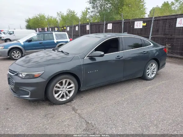 1G1ZE5ST9HF115632 2017 CHEVROLET MALIBU - Image 2