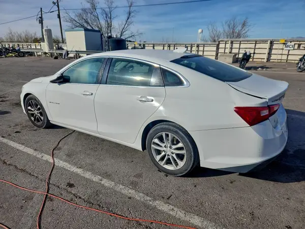 1G1ZE5ST9HF116263 2017 CHEVROLET MALIBU - Image 2