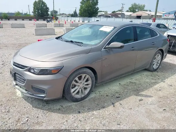 1G1ZE5ST9HF119938 2017 CHEVROLET MALIBU - Image 2