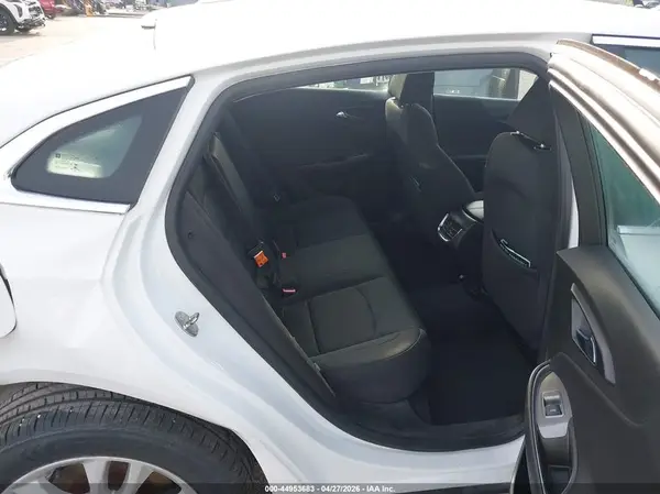 1G1ZE5ST9HF120233 2017 CHEVROLET MALIBU - Image 8