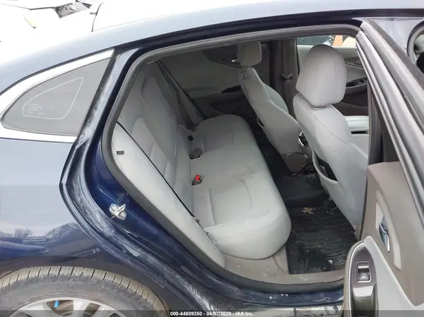 1G1ZE5ST9HF136139 2017 CHEVROLET MALIBU - Image 8
