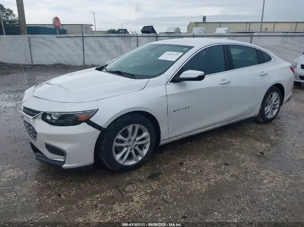 1G1ZE5ST9HF136531 2017 CHEVROLET MALIBU - Image 2