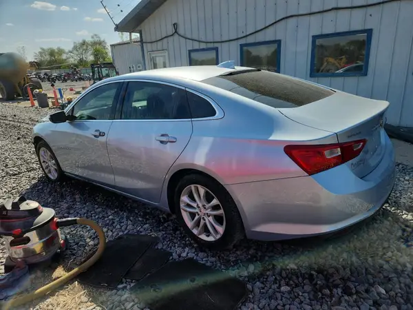 1G1ZE5ST9HF142989 2017 CHEVROLET MALIBU - Image 2