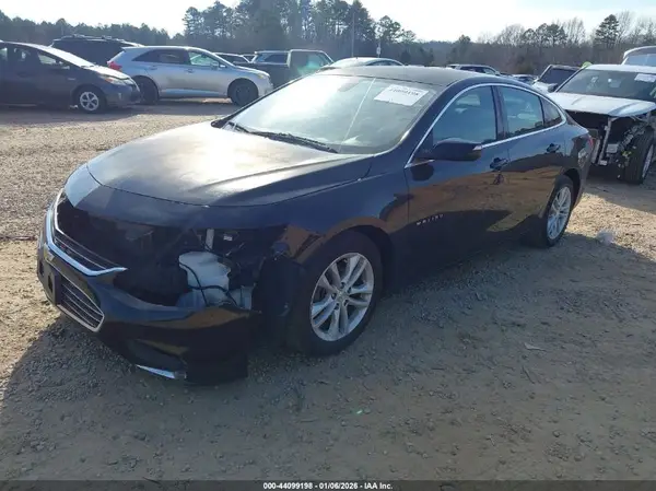 1G1ZE5ST9HF144757 2017 CHEVROLET MALIBU - Image 2