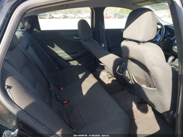 1G1ZE5ST9HF144757 2017 CHEVROLET MALIBU - Image 8