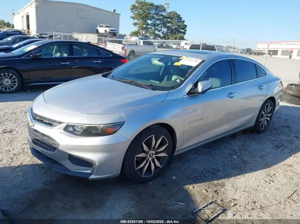 1G1ZE5ST9HF153992 2017 CHEVROLET MALIBU - Image 2