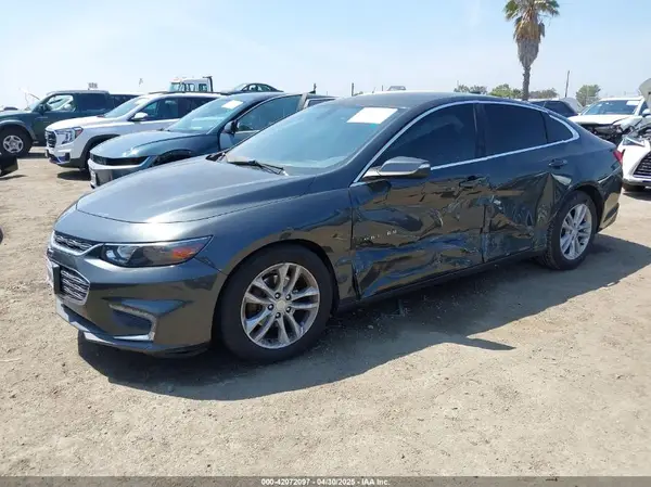1G1ZE5ST9HF154754 2017 CHEVROLET MALIBU - Image 2