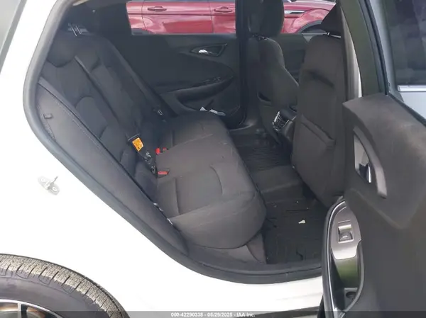 1G1ZE5ST9HF175815 2017 CHEVROLET MALIBU - Image 8