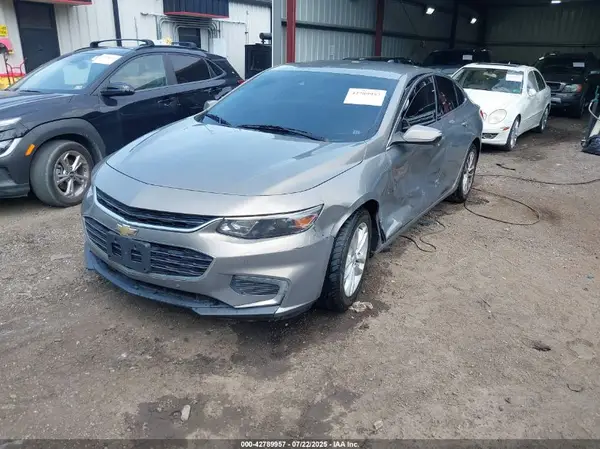1G1ZE5ST9HF176625 2017 CHEVROLET MALIBU - Image 2