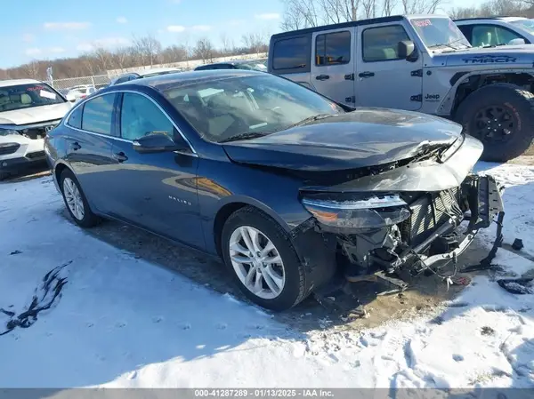 1G1ZE5ST9HF177161 2017 CHEVROLET MALIBU - Image 1