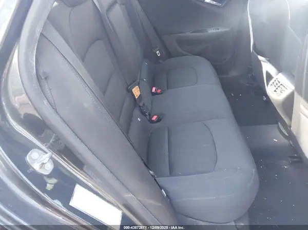 1G1ZE5ST9HF181467 2017 CHEVROLET MALIBU - Image 8