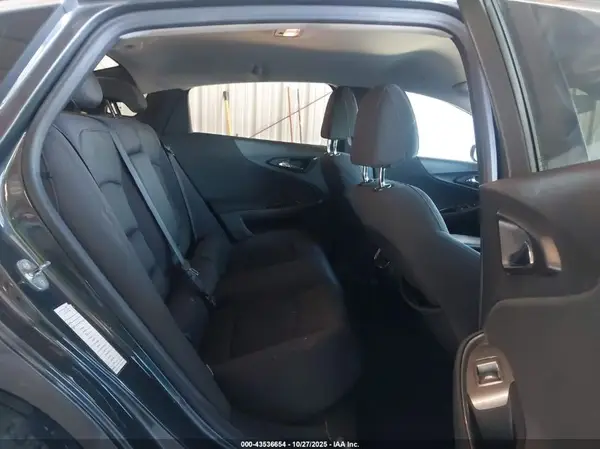 1G1ZE5ST9HF188175 2017 CHEVROLET MALIBU - Image 8