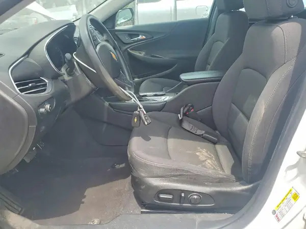 1G1ZE5ST9HF200907 2017 CHEVROLET MALIBU - Image 8