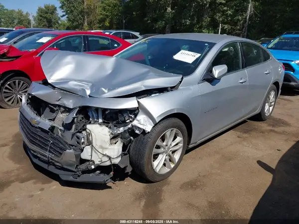 1G1ZE5ST9HF202477 2017 CHEVROLET MALIBU - Image 2