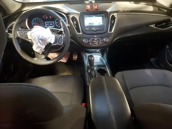 1G1ZE5ST9HF208263 2017 CHEVROLET MALIBU - Image 8