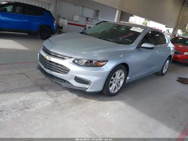 1G1ZE5ST9HF224088 2017 CHEVROLET MALIBU - Image 2