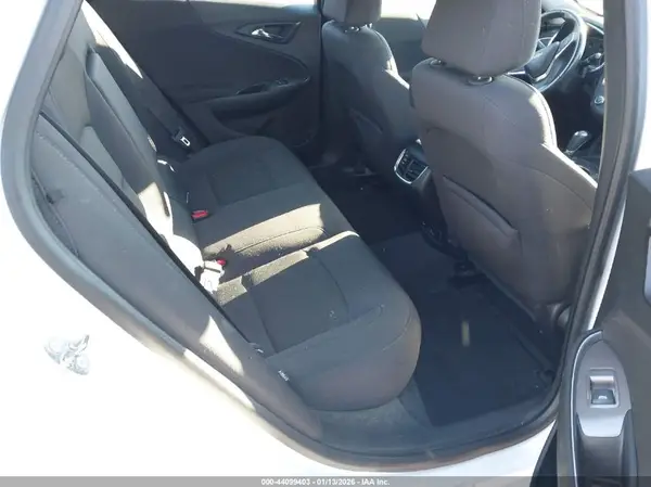 1G1ZE5ST9HF238962 2017 CHEVROLET MALIBU - Image 8