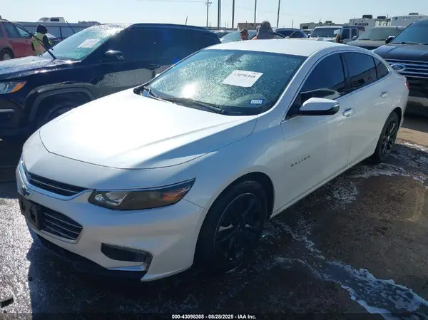1G1ZE5ST9HF239870 2017 CHEVROLET MALIBU - Image 2