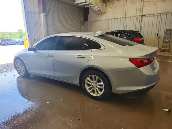 1G1ZE5ST9HF256037 2017 CHEVROLET MALIBU - Image 2