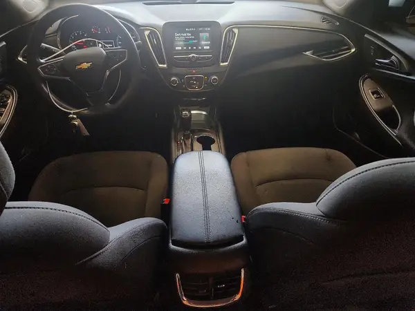 1G1ZE5ST9HF256037 2017 CHEVROLET MALIBU - Image 8