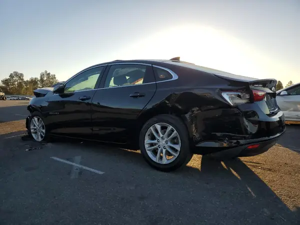 1G1ZE5ST9HF262775 2017 CHEVROLET MALIBU - Image 2