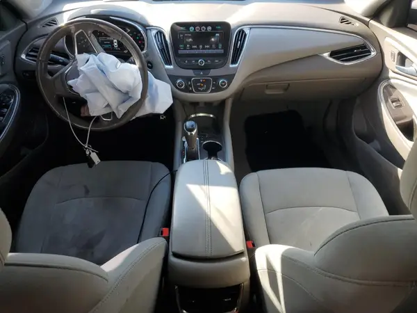 1G1ZE5ST9HF265207 2017 CHEVROLET MALIBU - Image 8