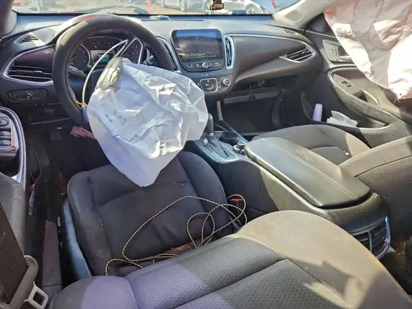 1G1ZE5ST9HF265546 2017 CHEVROLET MALIBU - Image 8