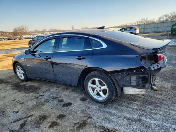1G1ZE5ST9HF288826 2017 CHEVROLET MALIBU - Image 2