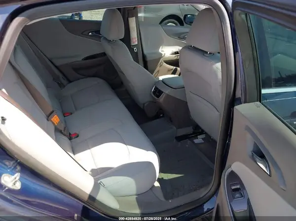 1G1ZE5STXGF179547 2016 CHEVROLET MALIBU - Image 8