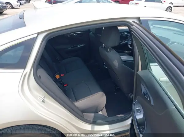 1G1ZE5STXGF185879 2016 CHEVROLET MALIBU - Image 8