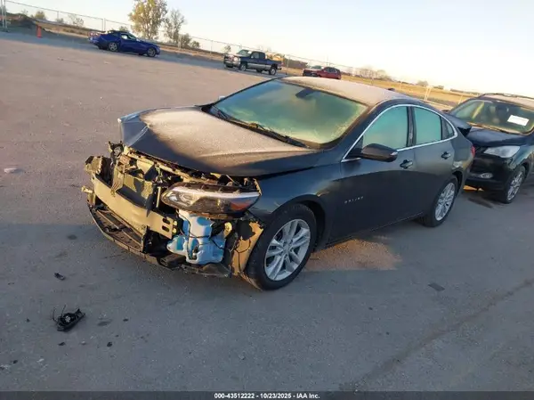 1G1ZE5STXGF205290 2016 CHEVROLET MALIBU - Image 2