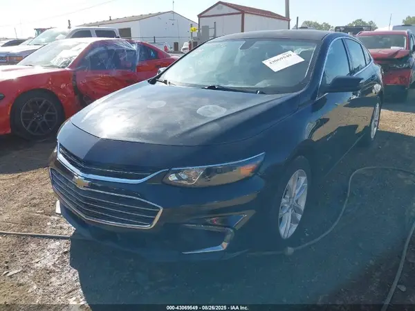 1G1ZE5STXGF214961 2016 CHEVROLET MALIBU - Image 2