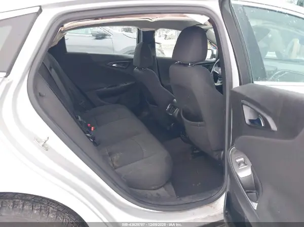 1G1ZE5STXGF247751 2016 CHEVROLET MALIBU - Image 8