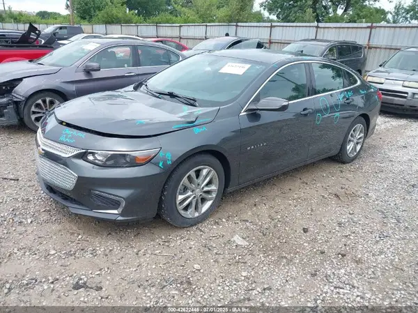1G1ZE5STXGF282547 2016 CHEVROLET MALIBU - Image 2