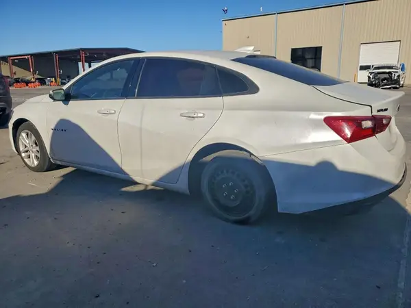 1G1ZE5STXGF296710 2016 CHEVROLET MALIBU - Image 2