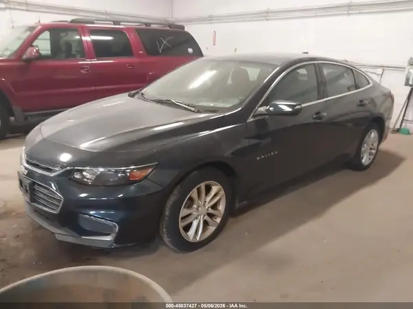 1G1ZE5STXGF298585 2016 CHEVROLET MALIBU - Image 2